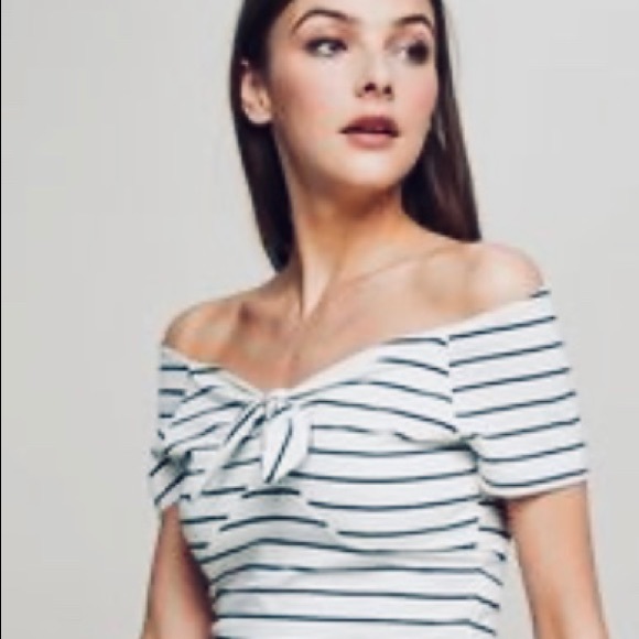 Miss Selfridge Tops - Miss Selfridge bunny tie cropped top